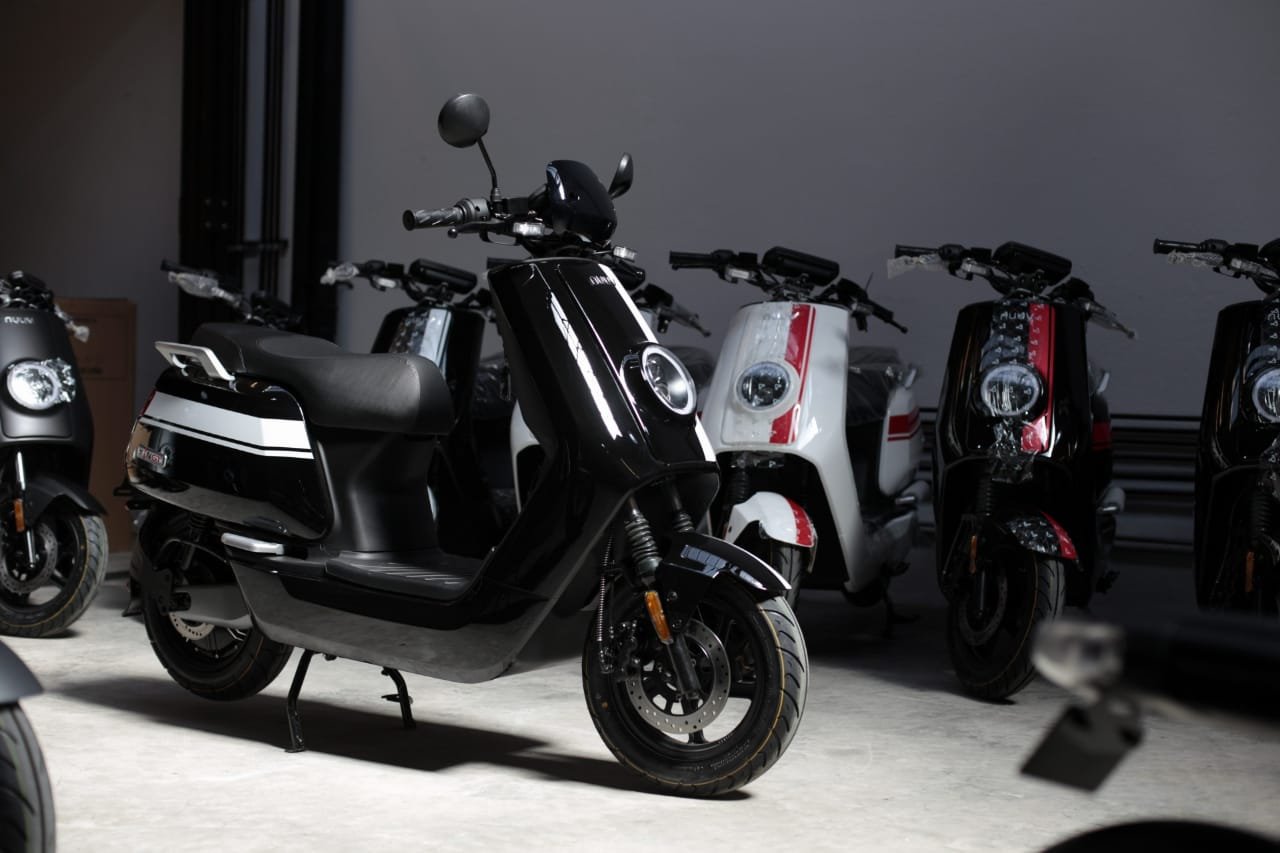 Los famosos scooters eléctricos Nuuv ya están en Argentina con este precio