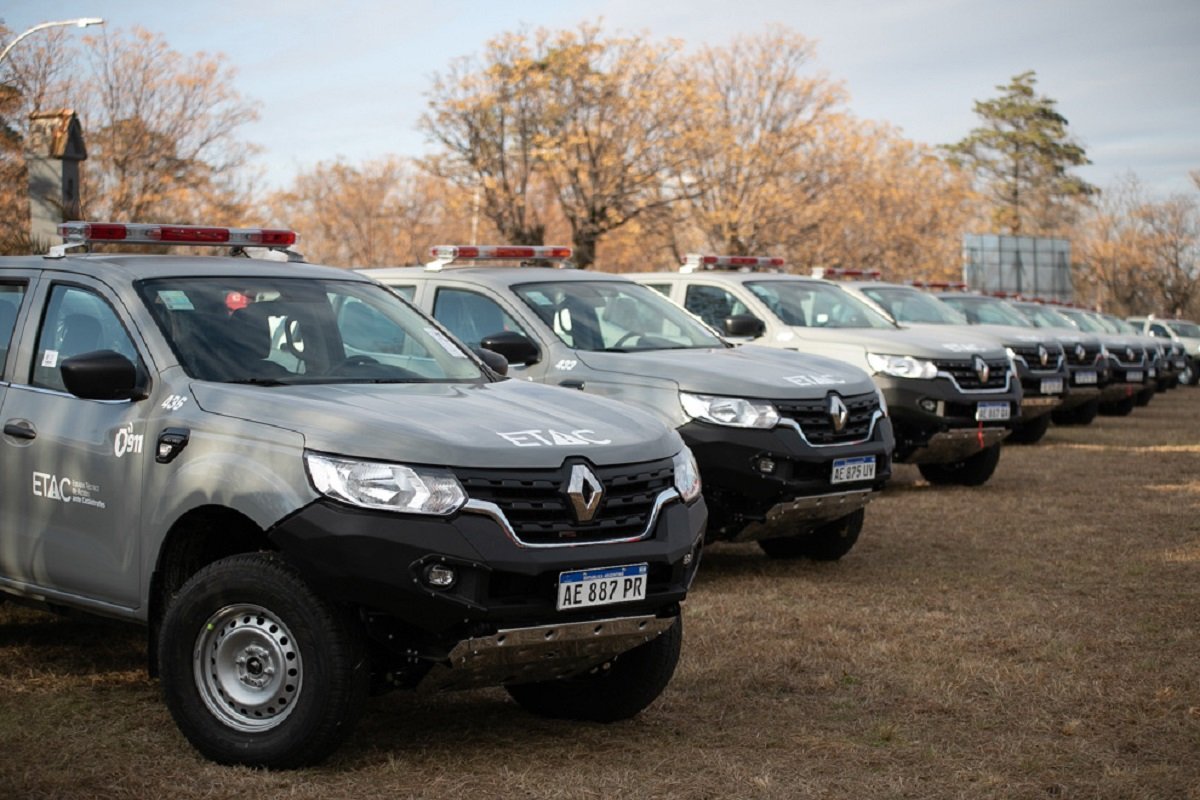 Renault presentó una versión especial de Alaskan lista para catástrofes