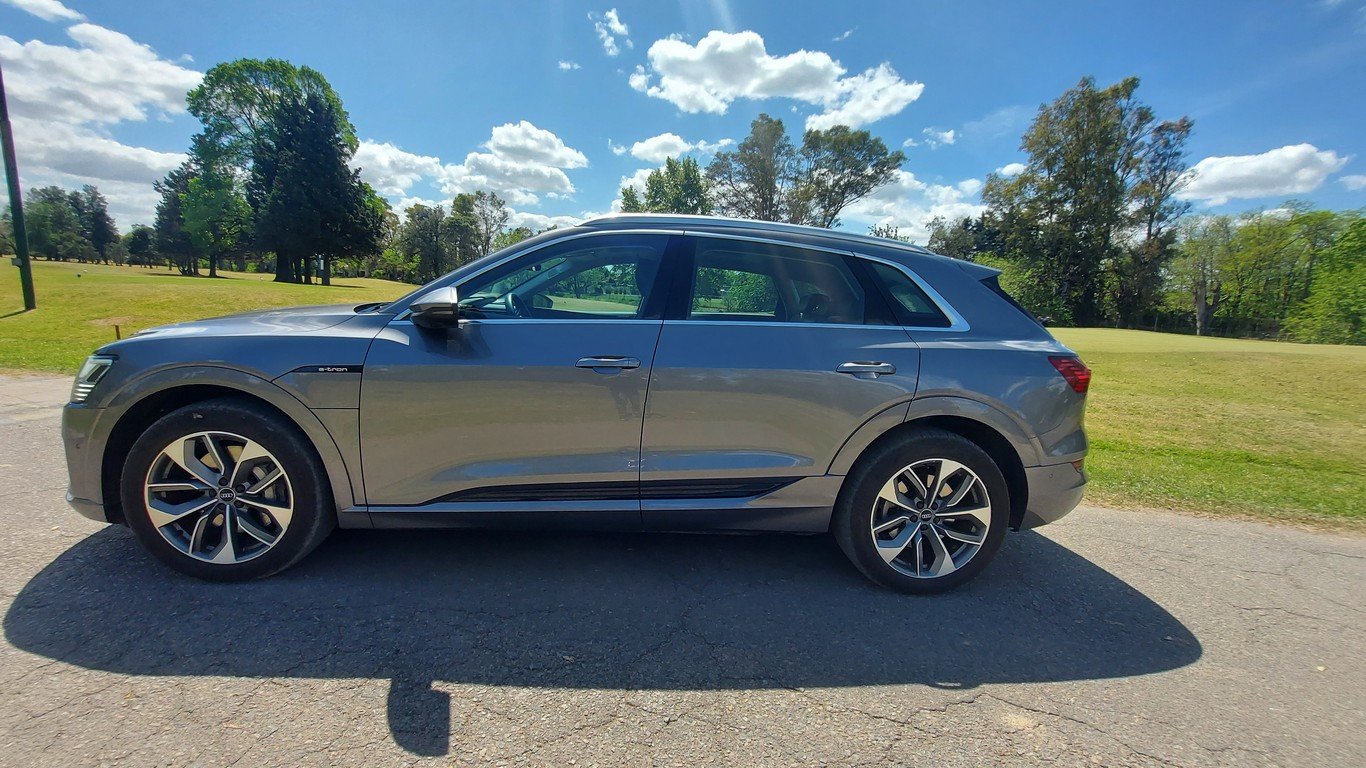 Audi y Shell adelantan las rutas para autos eléctricos en Argentina