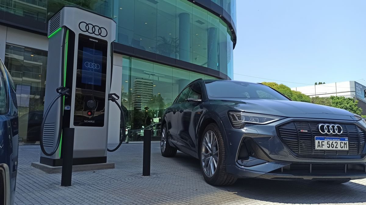 Audi lanza en Argentina el RS e-Tron GT Quattro y un sorprendente supercargador